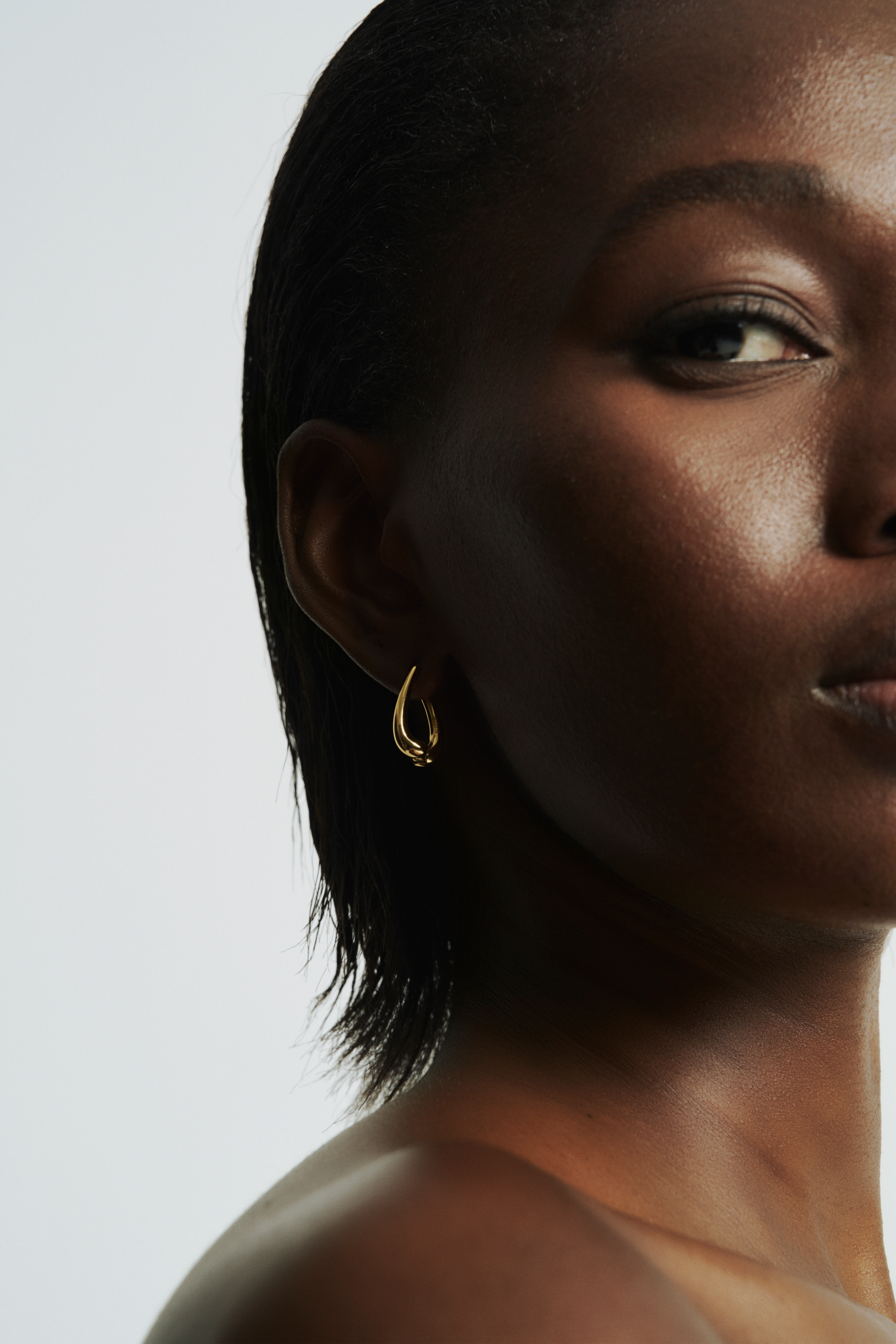 Not Your Ordinary Hoops