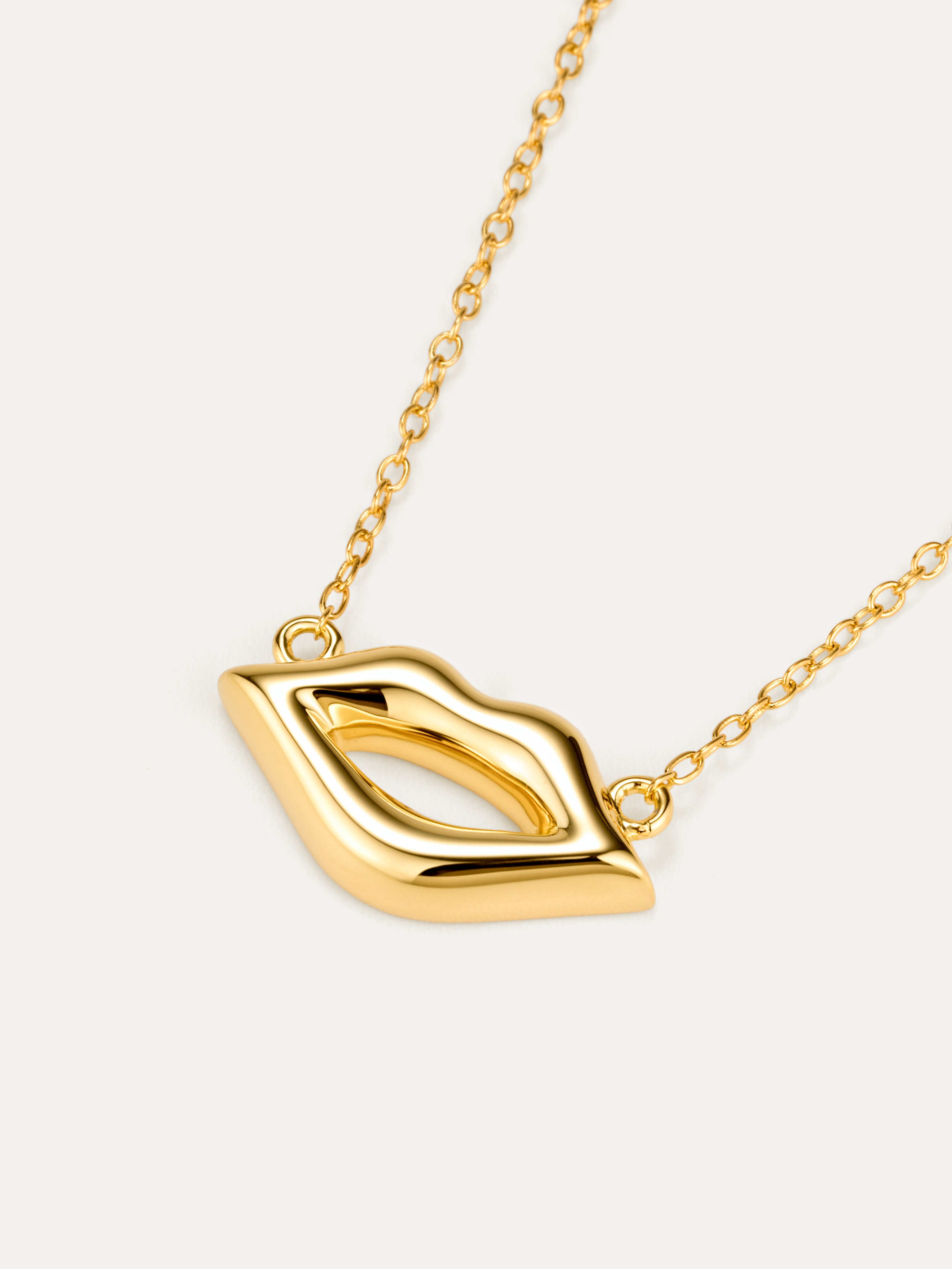 Bold Whisper Necklace